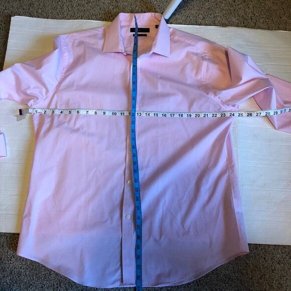 Tommy Hilfiger Button Up Dress shirt Men 17 34/35 Pink LongSleeve Career Office - Picture 3 of 6